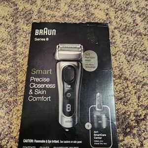 Braun Series 8 8457CC Electric Shaver for Men with Beard Trimmer, Cleaning
